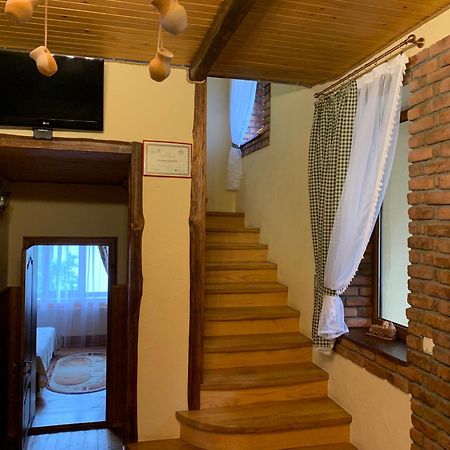 Dereviy Villa Iaremcea Exterior foto