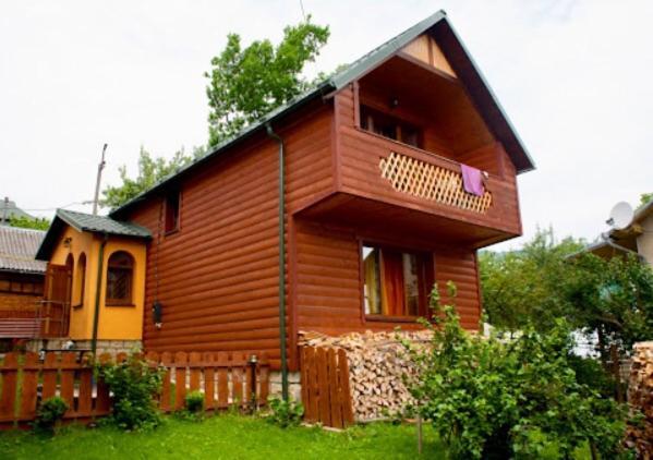 Dereviy Villa Iaremcea Exterior foto